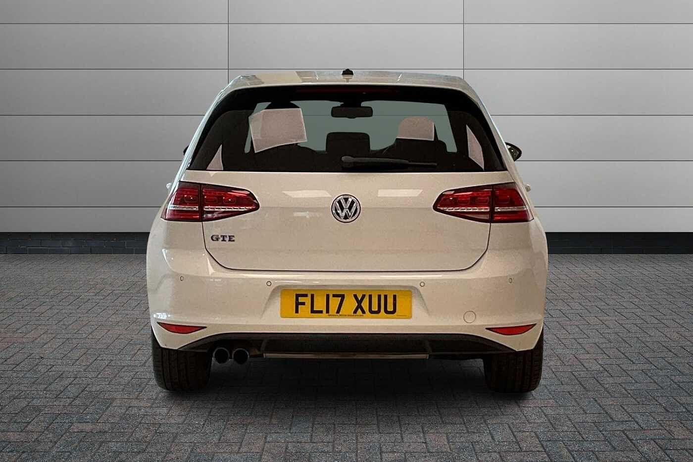 Volkswagen Golf 1.4 TSI 8.7kWh GTE Hatchback 5dr Petrol Plug-in Hybrid DSG Euro 6 (s/s) (204 ps)