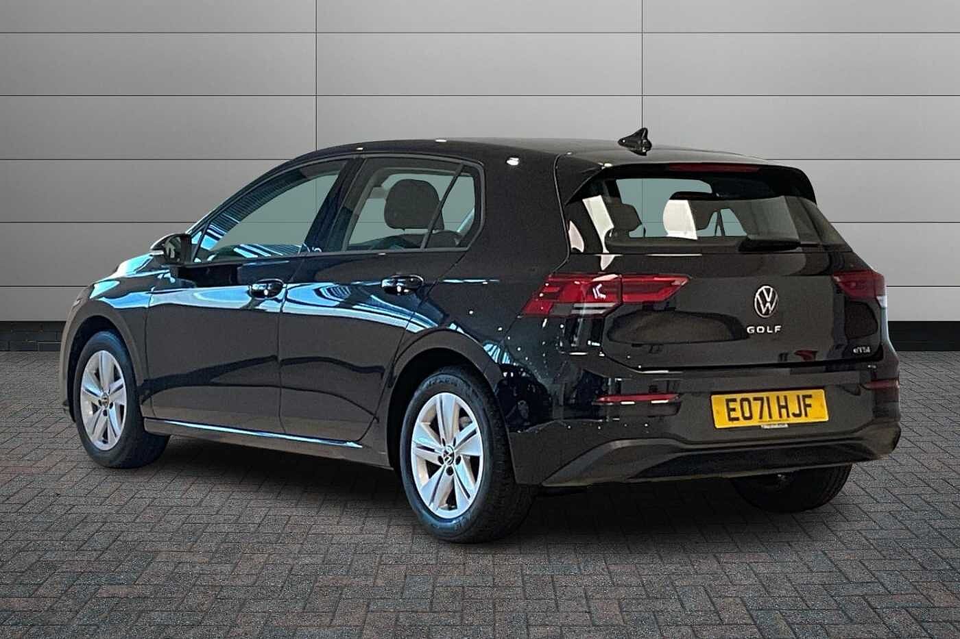 Volkswagen Golf 1.5 eTSI MHEV Life Hatchback 5dr Petrol Hybrid DSG Euro 6 (s/s) (150 ps)