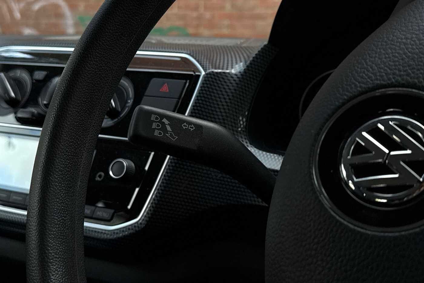 Volkswagen up! 1.0 Move up! Hatchback 5dr Petrol Manual Euro 6 (s/s) (60 ps)