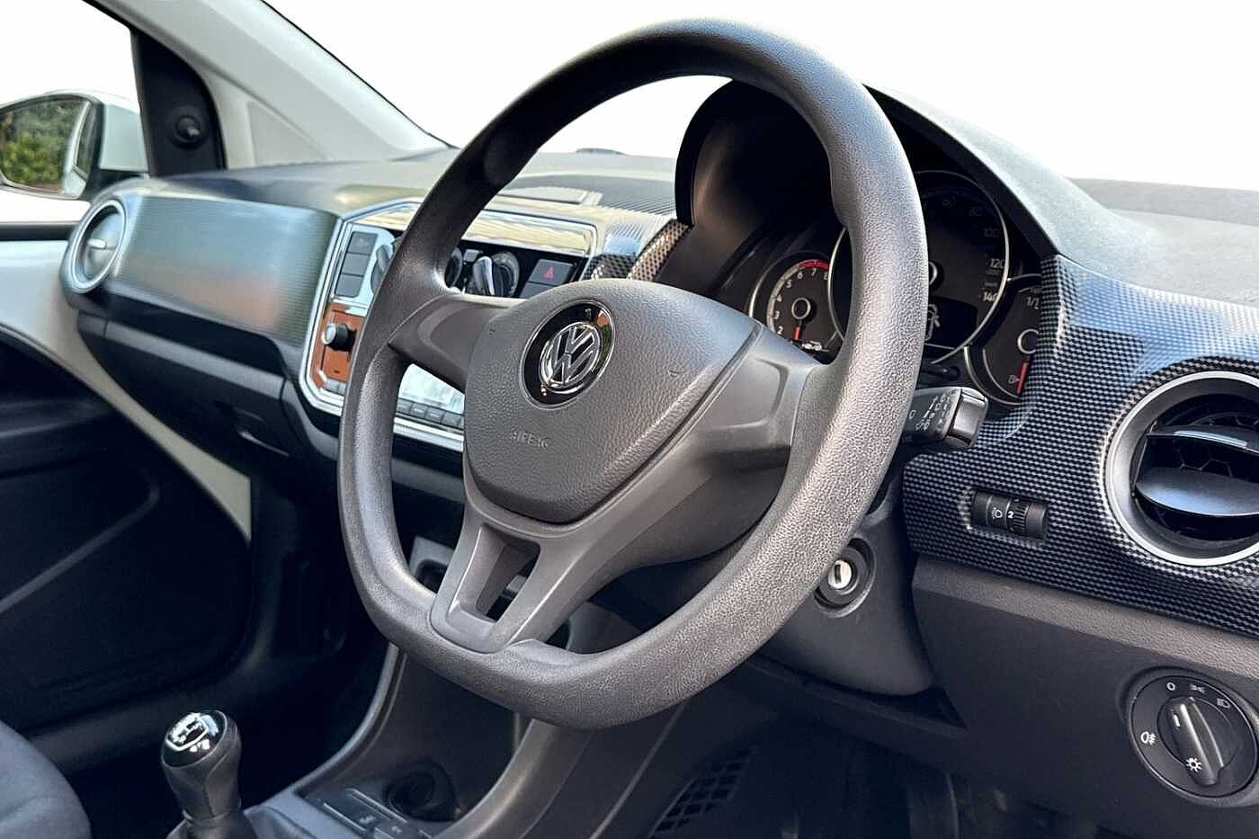 Volkswagen up! 1.0 Move up! Hatchback 5dr Petrol Manual Euro 6 (s/s) (60 ps)