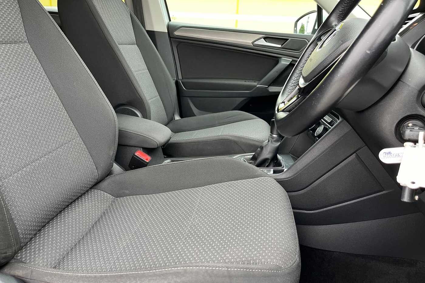 Volkswagen Tiguan Allspace 1.5 TSI EVO SE Nav SUV 5dr Petrol Manual Euro 6 (s/s) (150 ps)