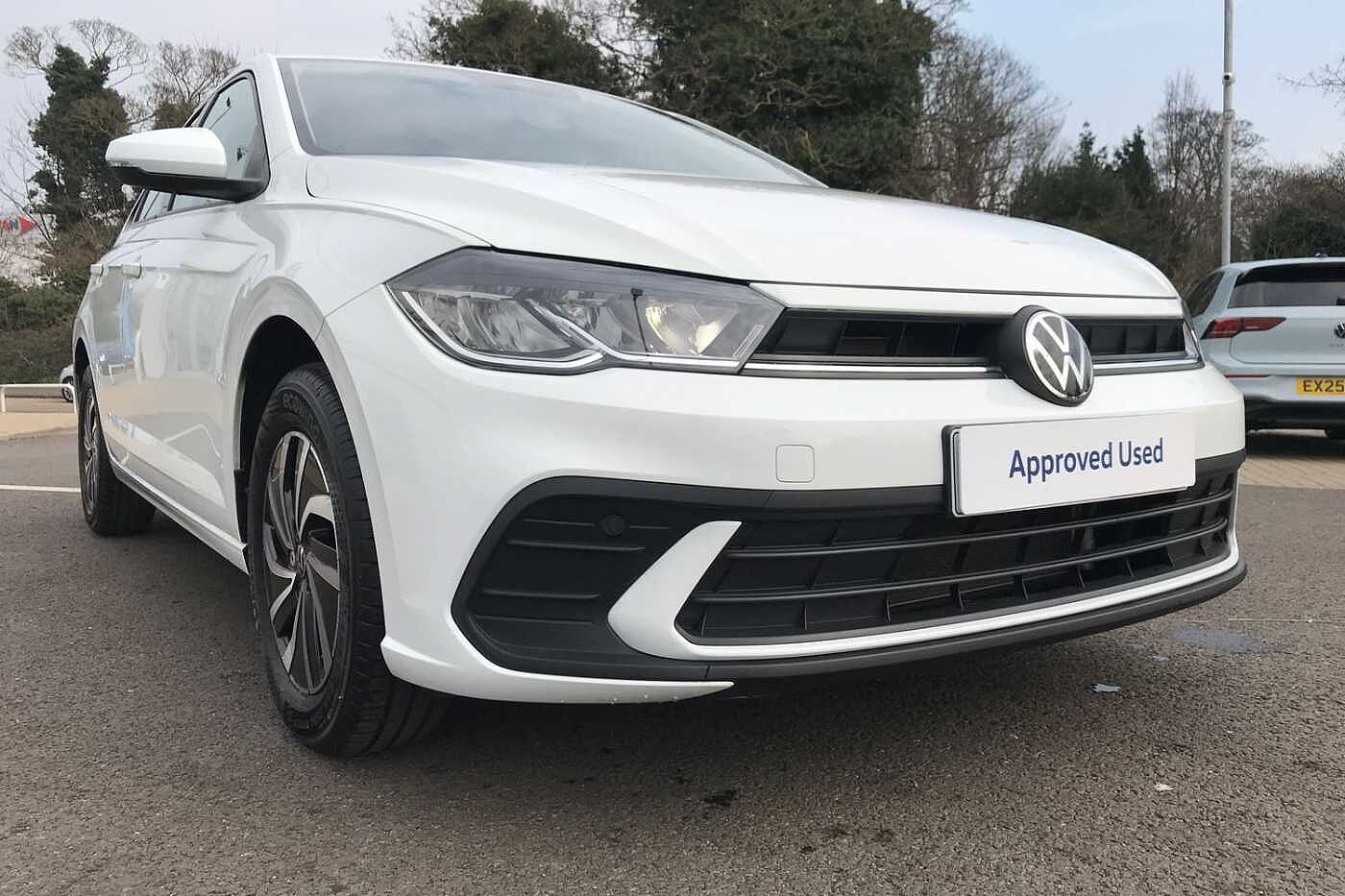 Volkswagen Polo 1.0 TSI Life Hatchback 5dr Petrol DSG Euro 6 (s/s) (95 ps)