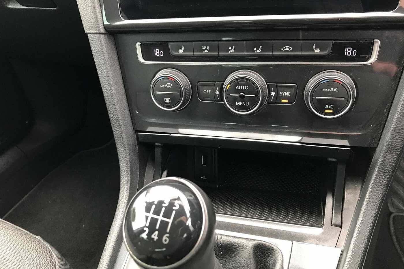 Volkswagen Golf 1.5 TSI EVO Match Edition Hatchback 5dr Petrol Manual Euro 6 (s/s) (130 ps)