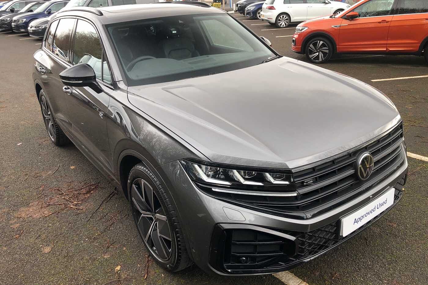 Volkswagen Touareg 3.0TDI (286ps) Black Edition 4Motion 5dr
