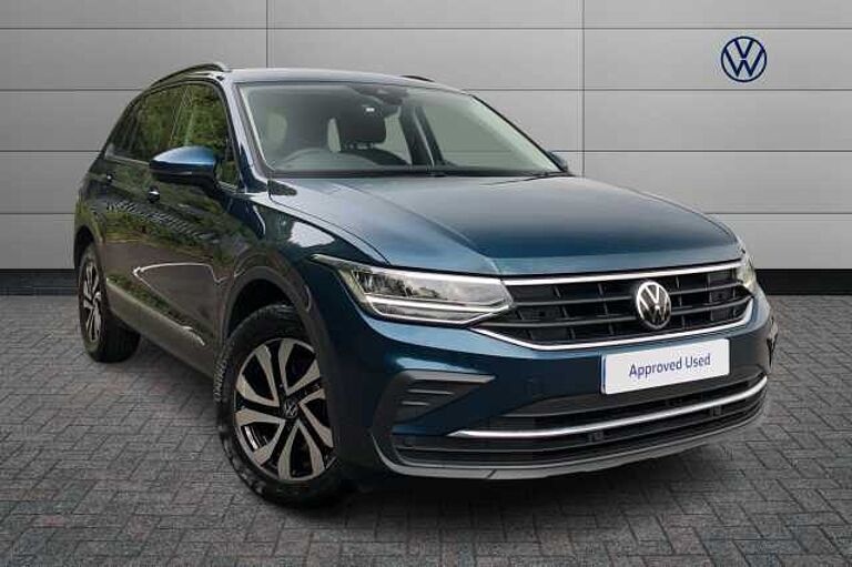 Volkswagen Tiguan 1.5 TSI (150ps) Active EVO Manual 5 door