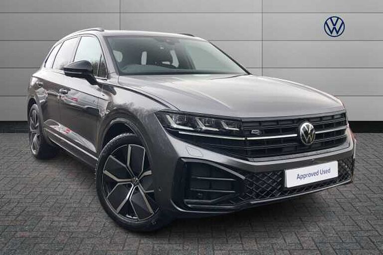 Volkswagen Touareg 3.0TDI (286ps) Black Edition 4Motion 5dr