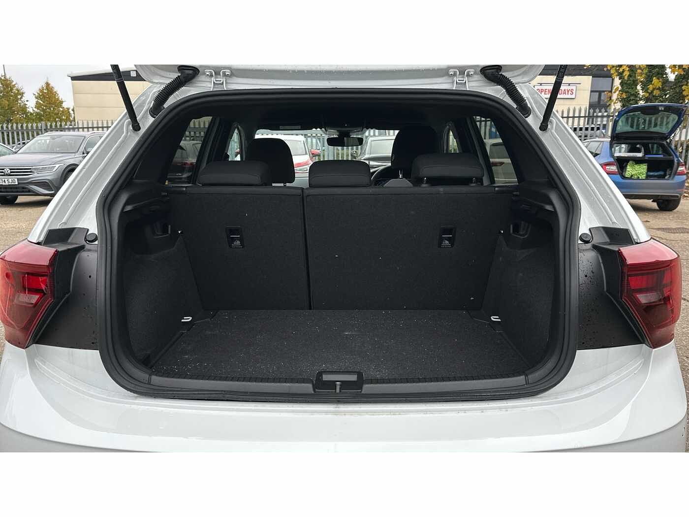Volkswagen Polo R-Line 1.0 TSI 110PS 7-speed DSG 5 Door