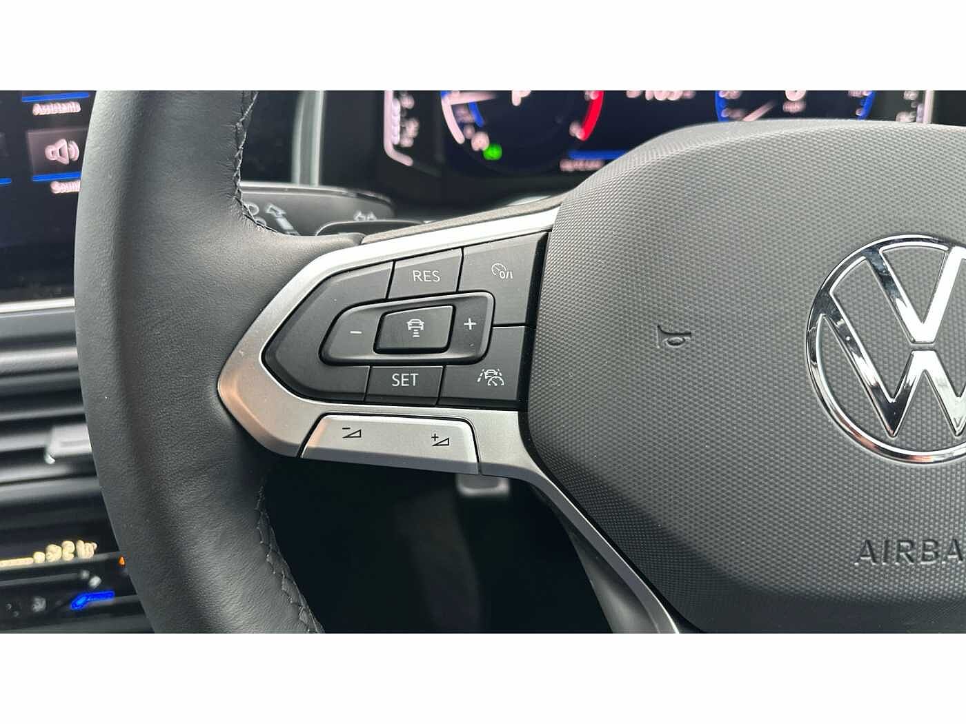 Volkswagen Polo R-Line 1.0 TSI 110PS 7-speed DSG 5 Door