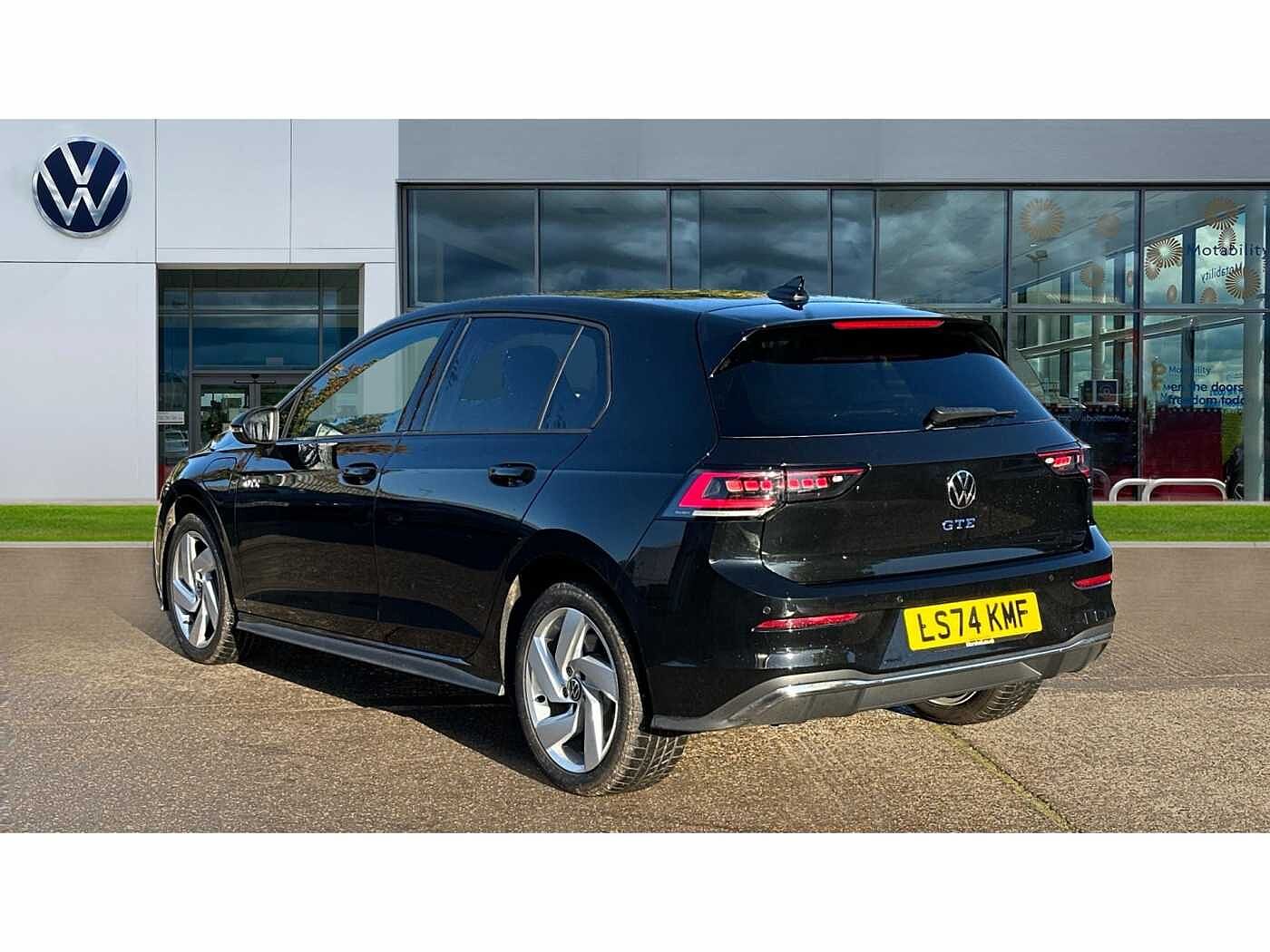 Volkswagen Golf Hatch GTE 1.5 TSI 272ps 6-Speed DSG 5 Door