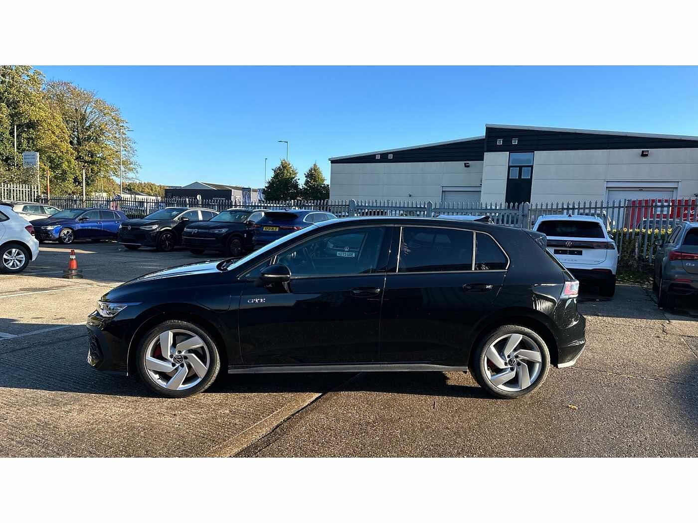 Volkswagen Golf Hatch GTE 1.5 TSI 272ps 6-Speed DSG 5 Door
