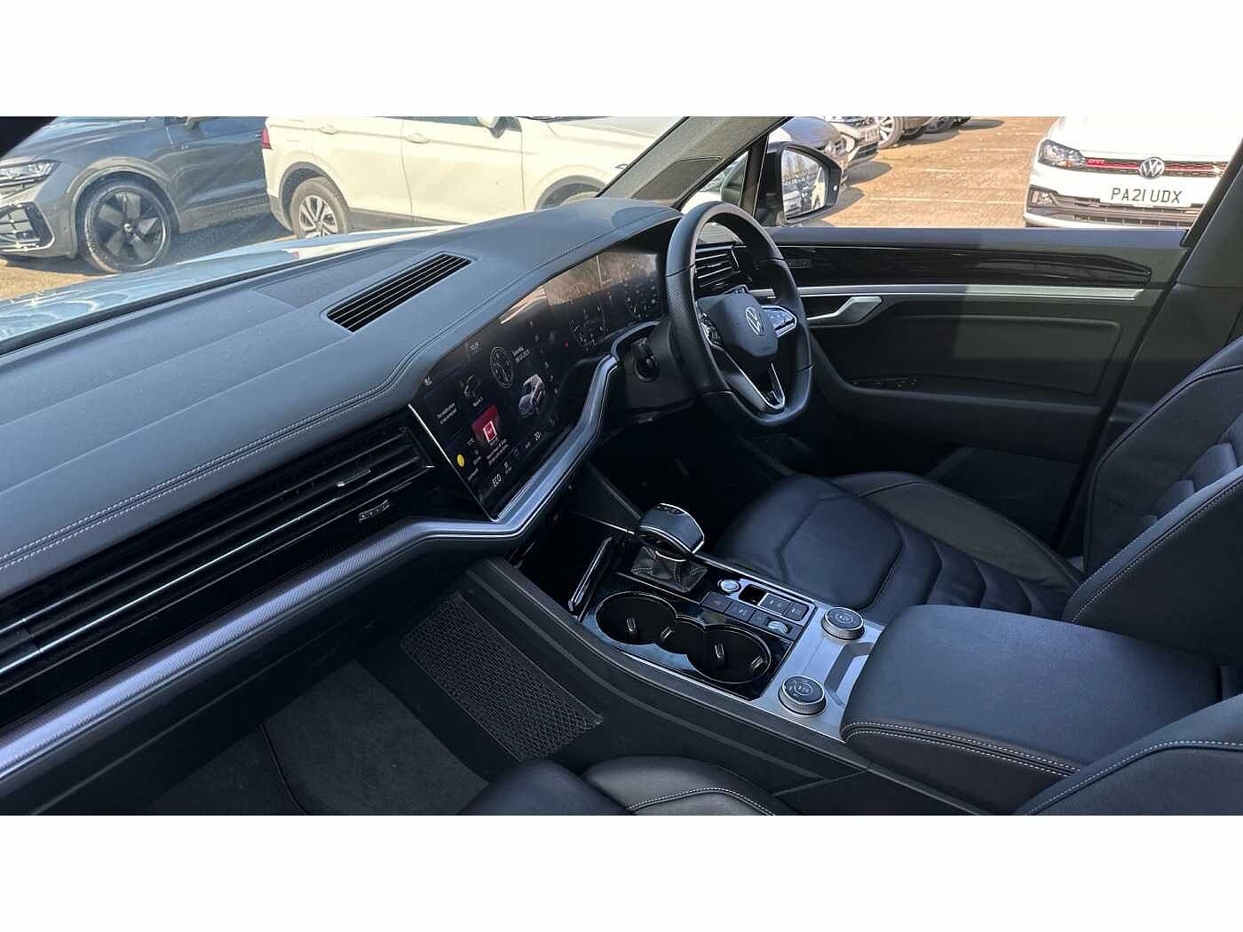 Volkswagen Touareg 3.0 V6 TDI 4Motion Black Edition 5dr Tip Auto