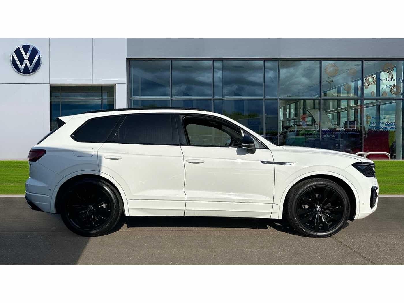 Volkswagen Touareg 3.0 V6 TDI 4Motion Black Edition 5dr Tip Auto