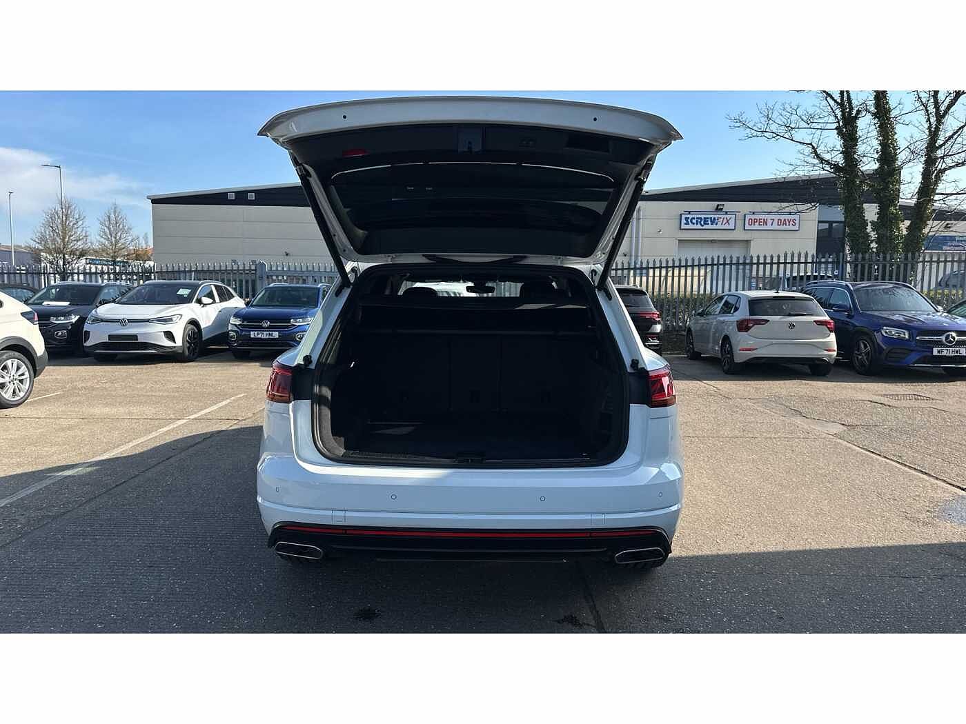 Volkswagen Touareg 3.0 V6 TDI 4Motion Black Edition 5dr Tip Auto