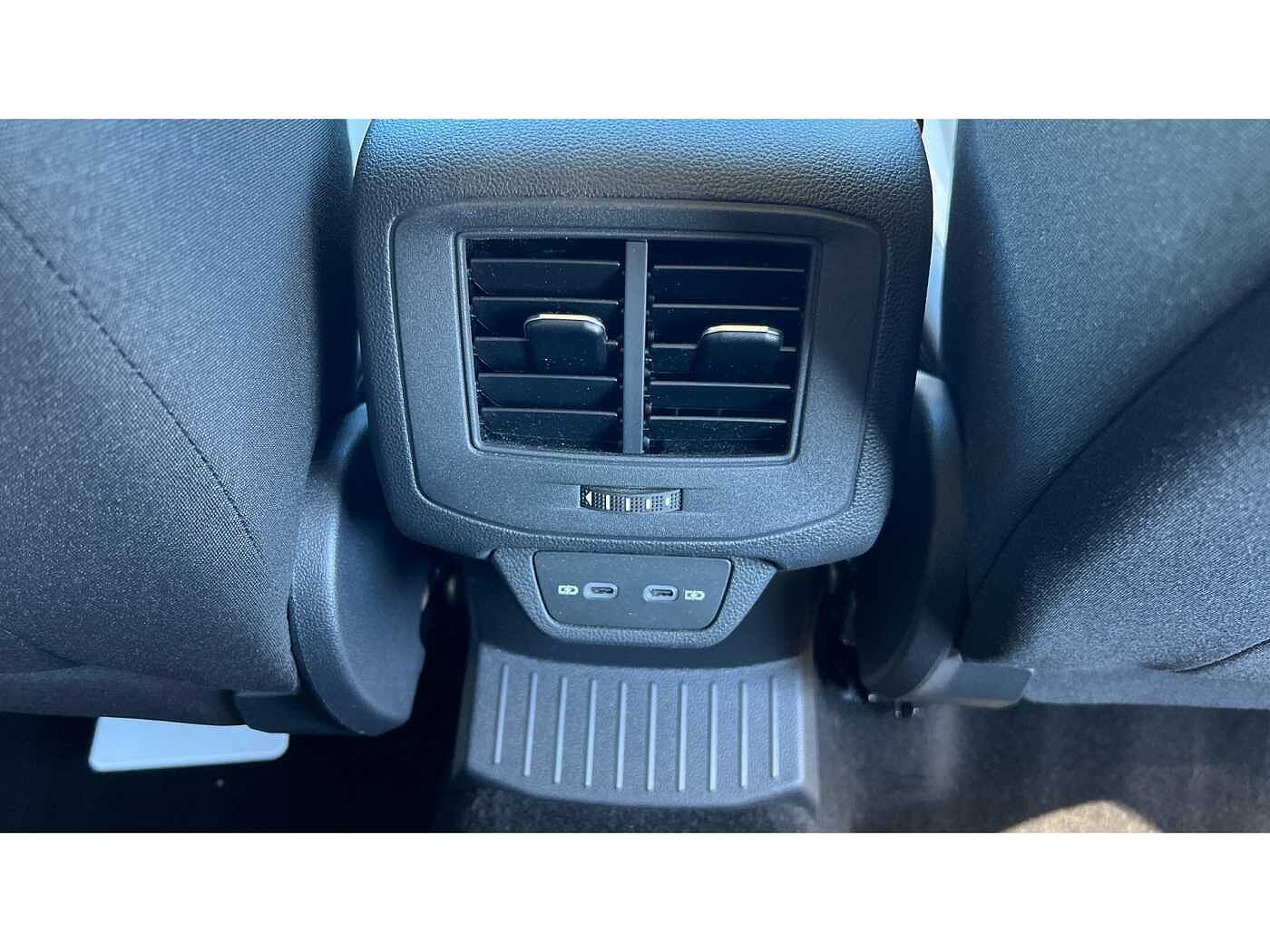 Volkswagen T-ROC 1.0 TSI (110ps) Style