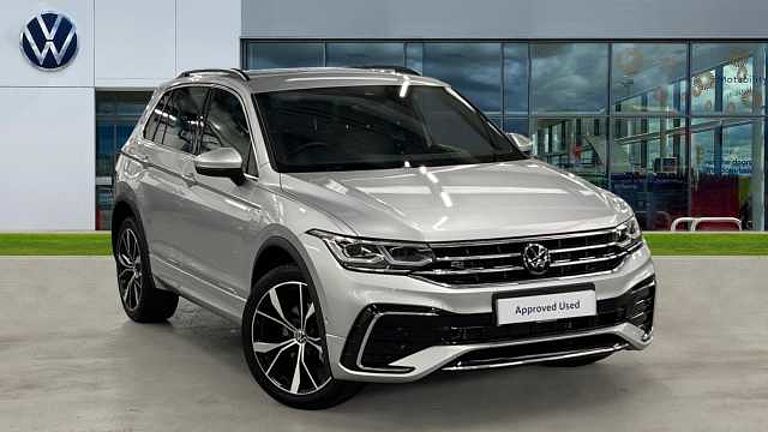 Volkswagen Tiguan R-Line 1.4 TSI eHybrid 245PS 6-Speed DSG 5 Door