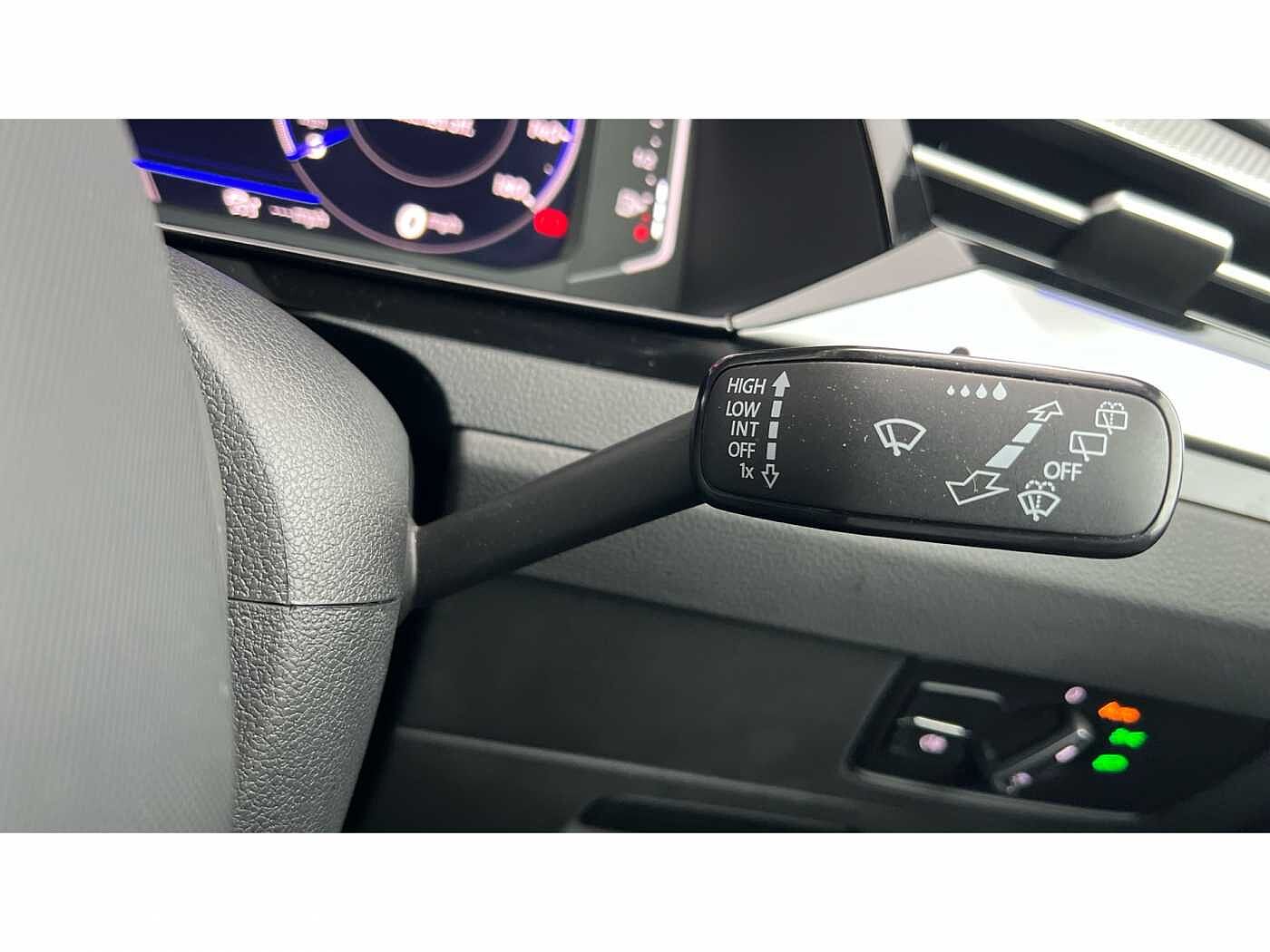 Volkswagen Arteon R-Line 2.0 TSI 190PS DSG 5 Door