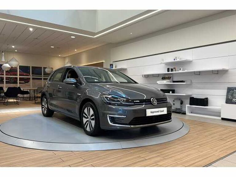 Volkswagen Golf 99kW e-Golf 35kWh 5dr Auto