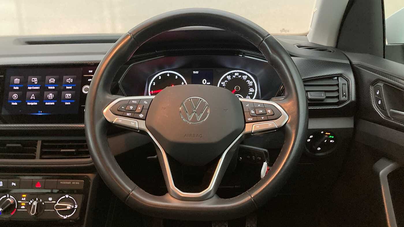 Volkswagen T-Cross 1.0 TSI (110ps) SE Hatchback