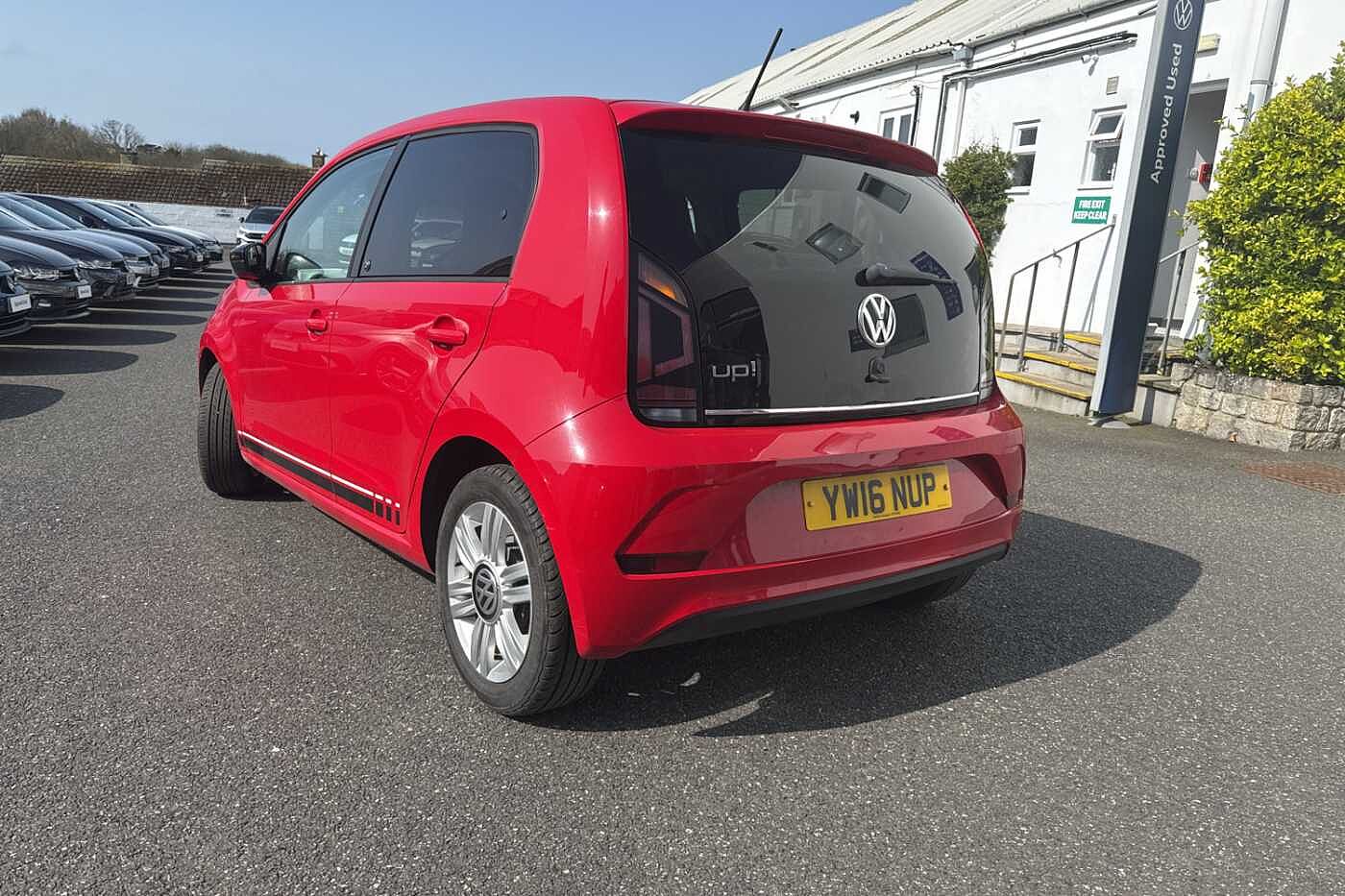 Volkswagen up! Up 2016 1.0 75PS Beats 5Dr
