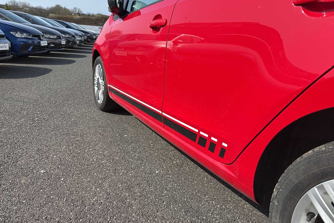 Volkswagen up! Up 2016 1.0 75PS Beats 5Dr