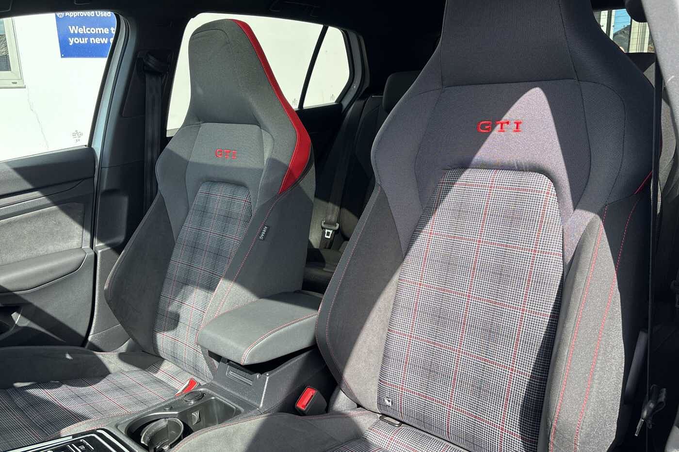 Volkswagen Golf 8 GTI 2.0 TSI 245PS 7-speed DSG 5 Door Golf 8 GTI 2.0 TSI 245PS 7-speed DSG 5 Door