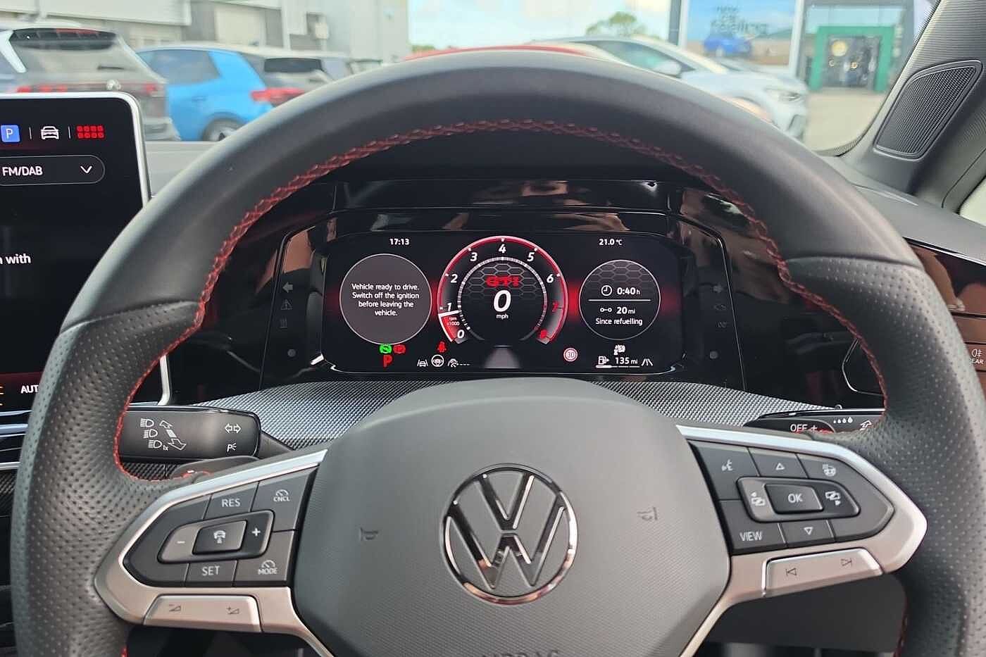 Volkswagen Golf GTI